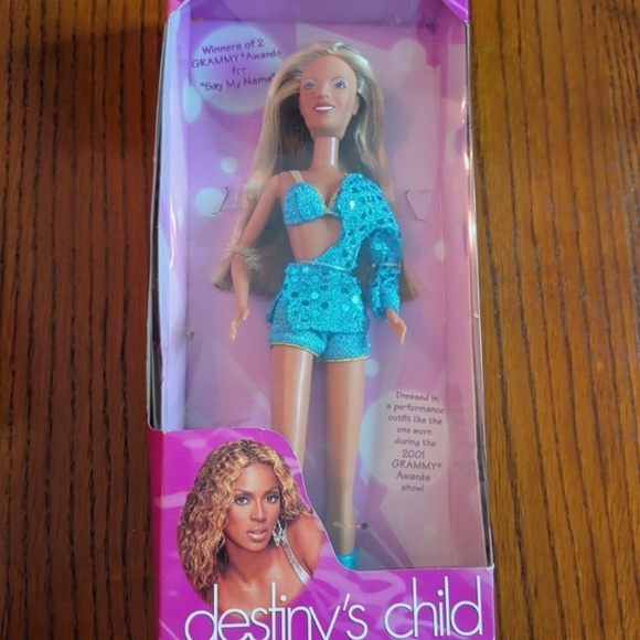 Beyoncé doll - Picture 4 of 4